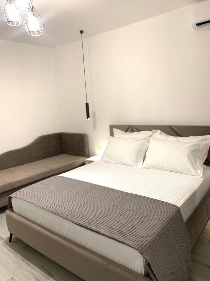 Kekezis Apartments Sarandë Exteriér fotografie